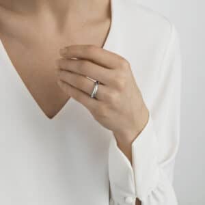 GEORG JENSEN RING OFFSPRING SØLV MED DIAMANTER