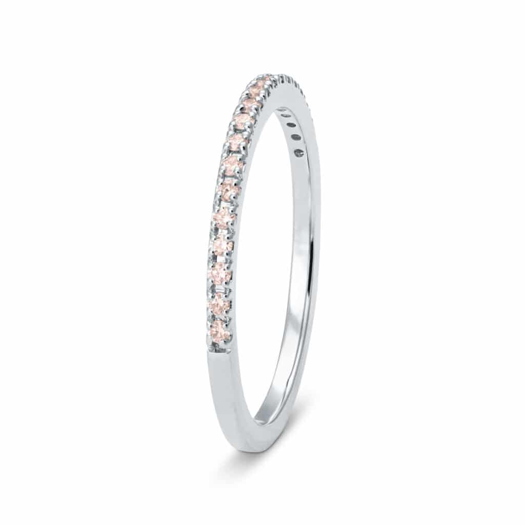 KOLOURS RING HALF ETERNITY HVITTGULL MED BRUNE DIAMANTER
