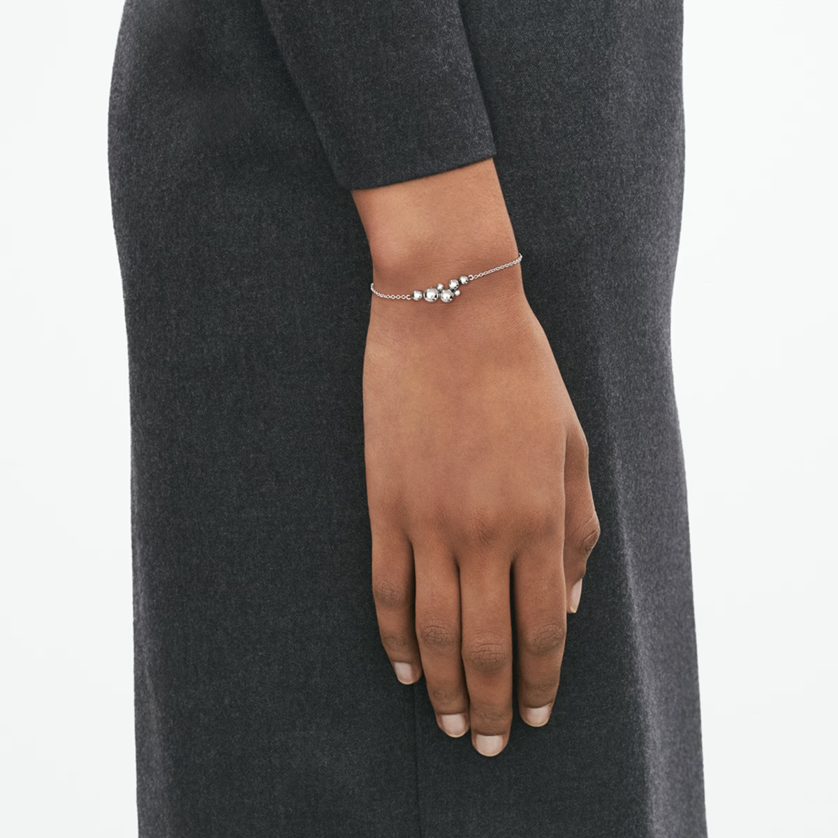 GEORG JENSEN ARMBÅND MOONLIGHT GRAPES GEORG JENSEN ARMBÅND MOONLIGHT GRAPES