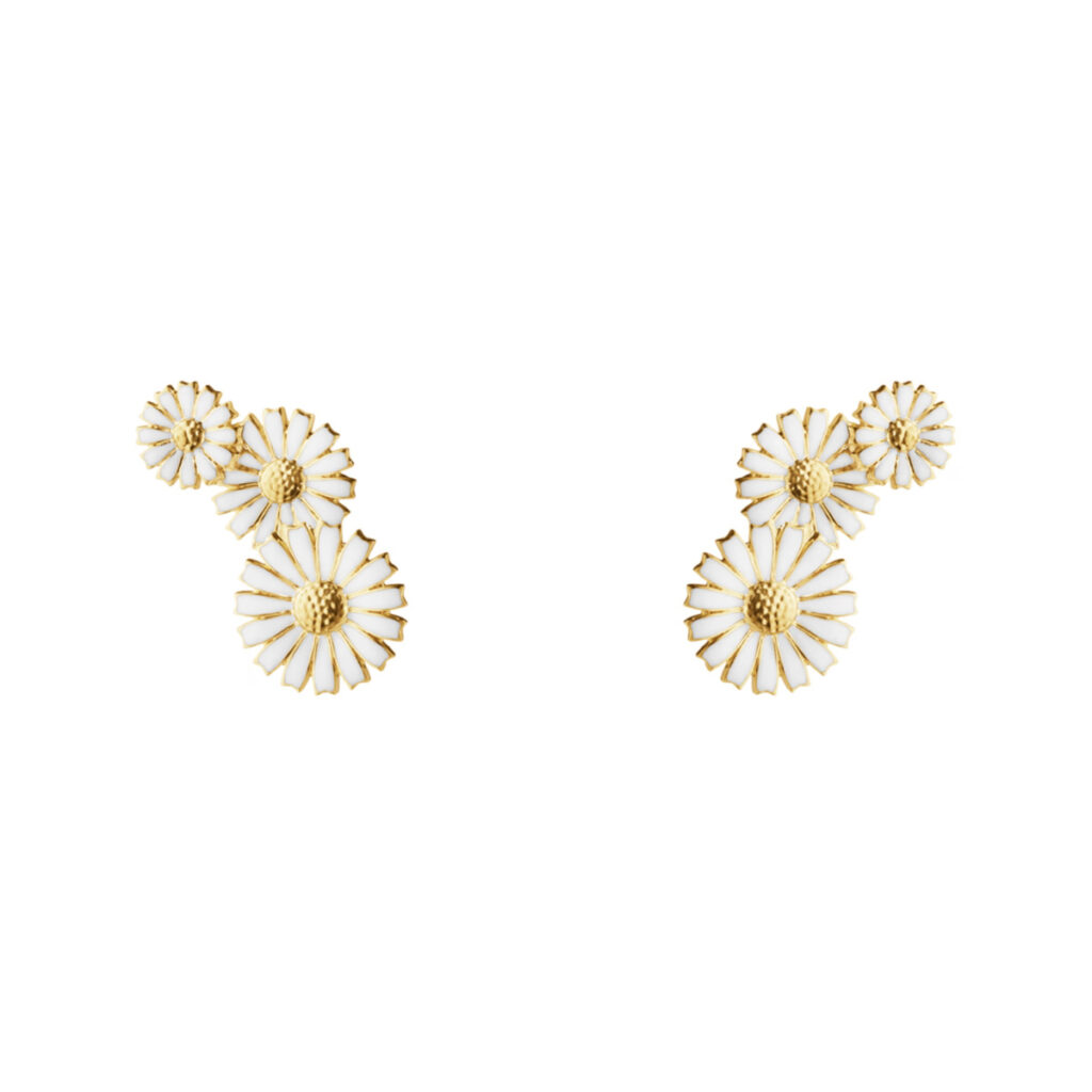 GEORG JENSEN KLARTEØREDOBBER DAISY FORGYLT SØLV OG HVIT EMALJE