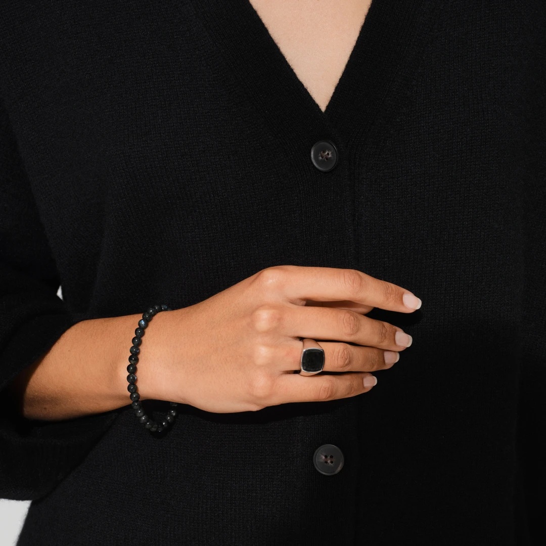 TOM WOOD RING CHSION BLACK LARVIKITE