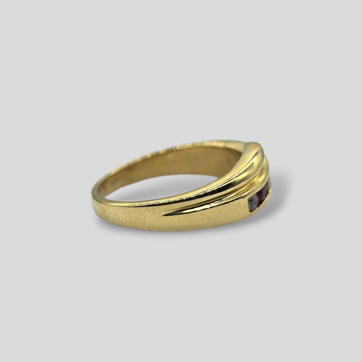 HELLMAN VINTAGE RING MED RUBINER OG ZIRKON