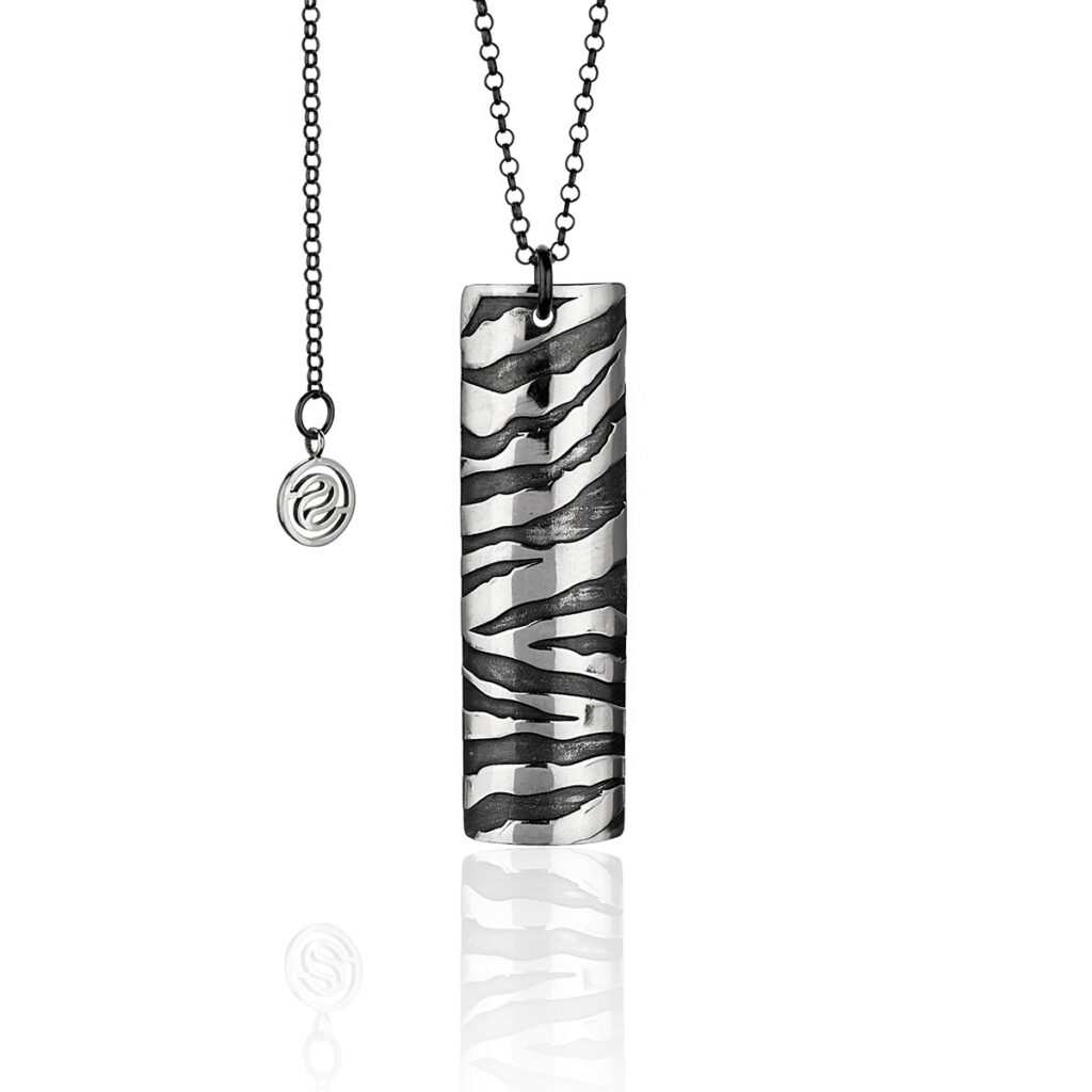 SOPHIA BRAND HALSSMYKKE WILD ZEBRA