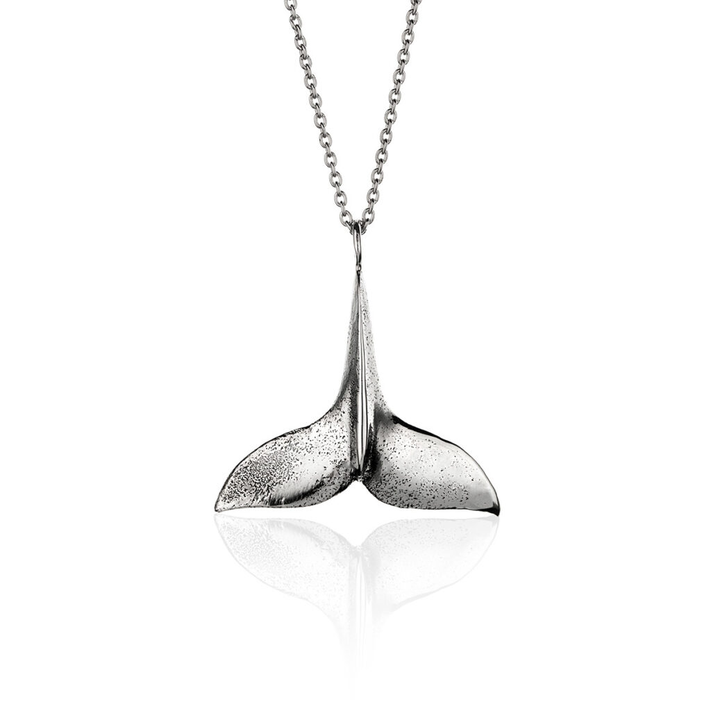 SOPHIA BRAND HALSSMYKKE WHALE