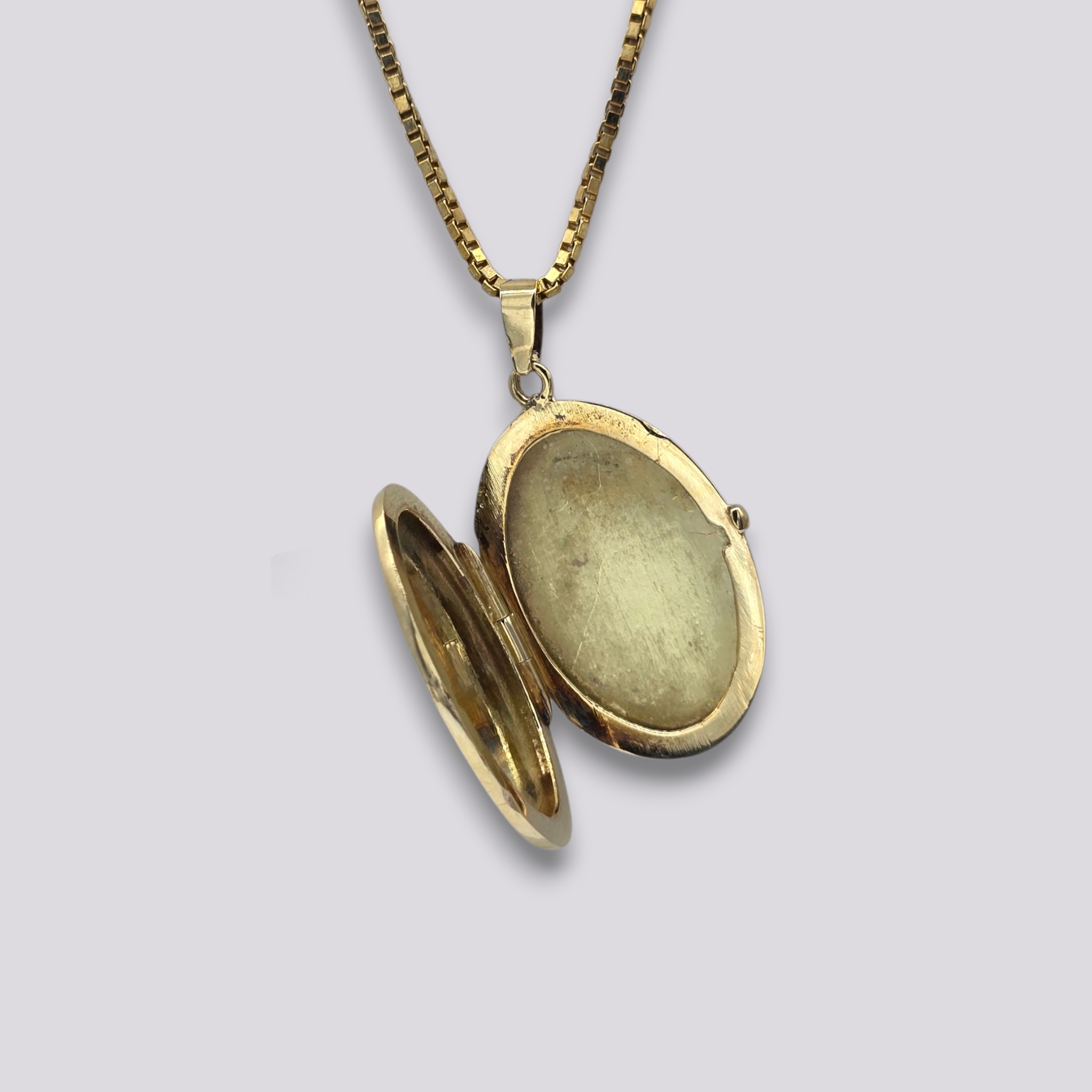 HELLMAN VINTAGE MEDALJONG